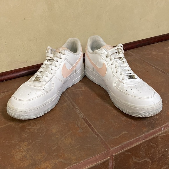 Nike Air Force 1 '07 Next Nature Wmns Sz 9 White/Pale Coral-Black DC9486-100 - Picture 3 of 8